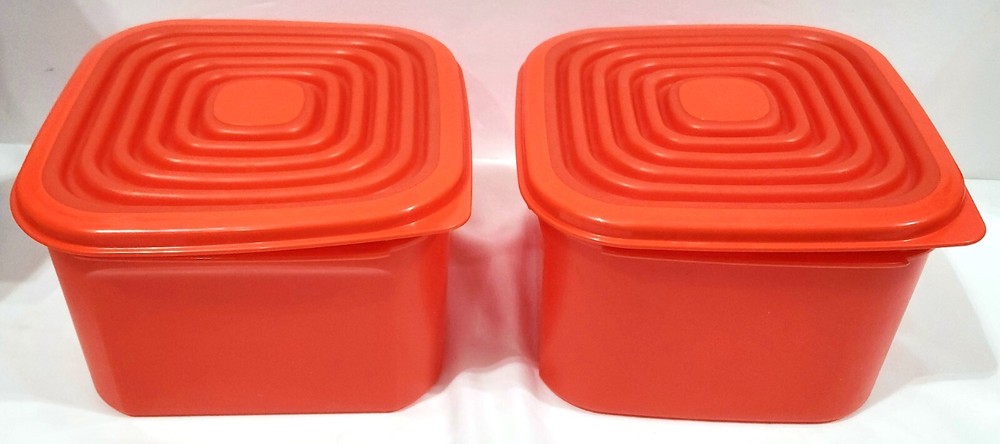 Tupperware 2 red-orange Modular Mate 11cup square Bowls & Stuffable Lids #1620
