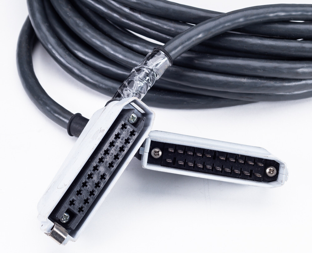 Broncolor Head Extension Cable - 32'