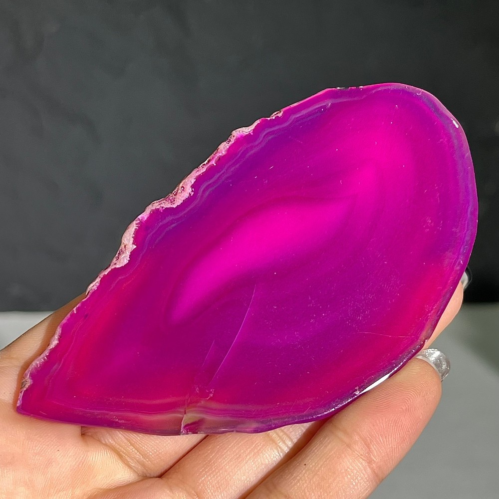 43G Colored agate flakes