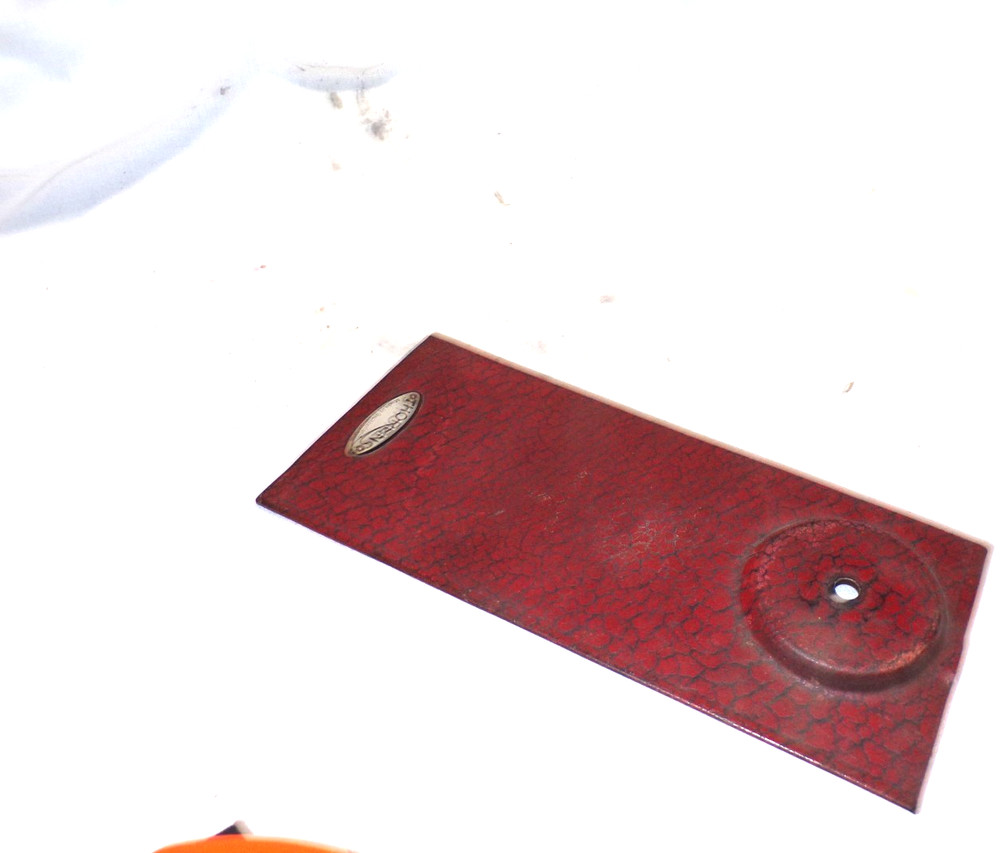 THORENS ECELDA PORTABLE DISC RED CASE TOP