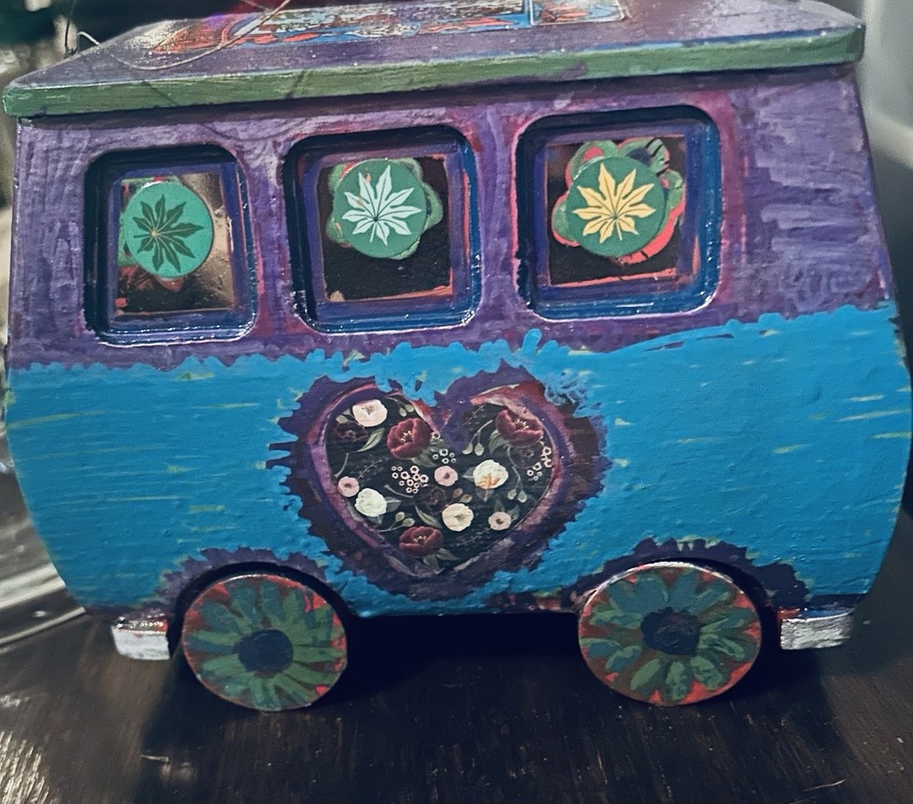 Grateful Dead Birdhouse