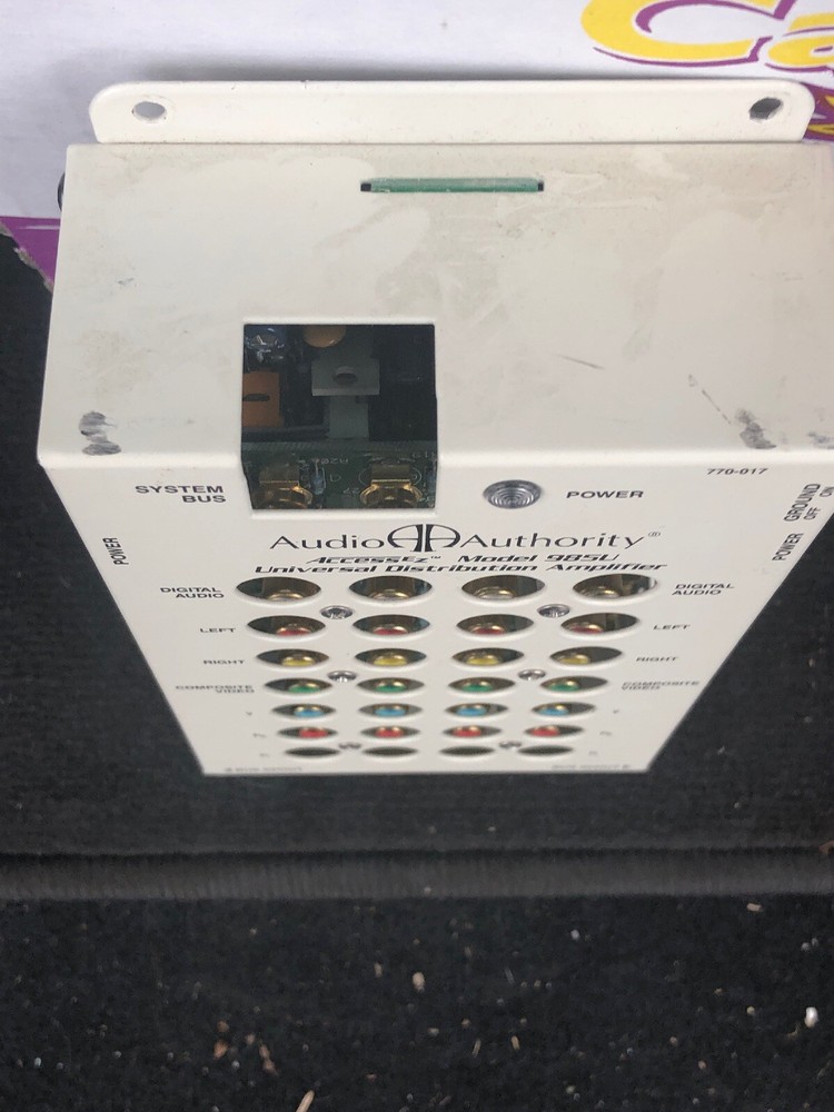 Audio Authority AccessEz Model 985U Distribution Amplifier