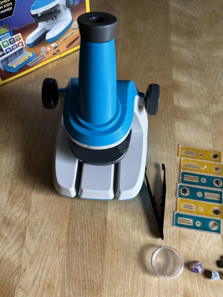 National Geographic Microscope Science Lab Kit