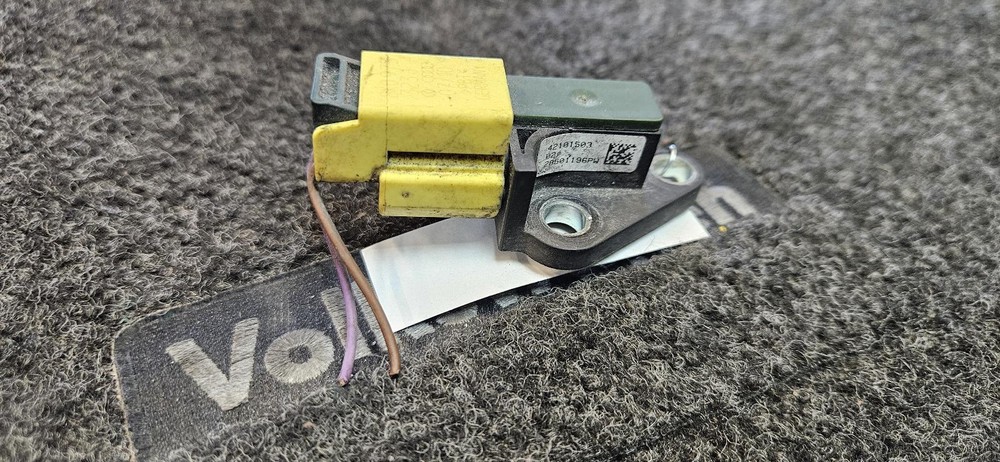 VOLKSWAGEN CC IMPACT SENSOR 3C0 959 651 B