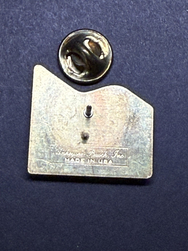 Anheuser Busch Support America Pin Back
