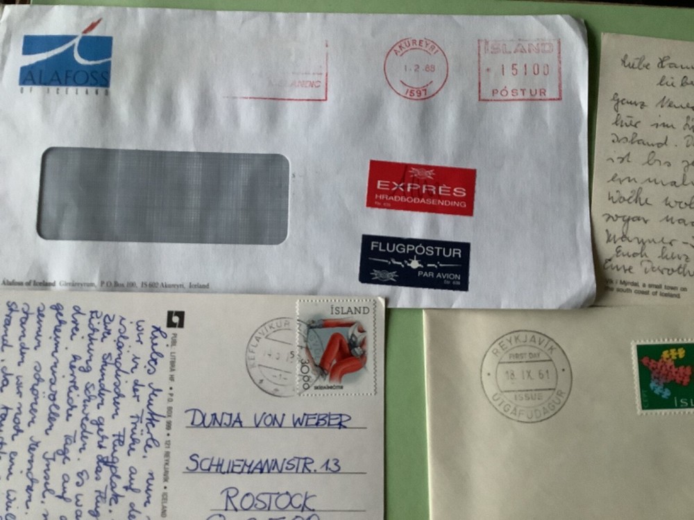 Iceland covers & cards 11 items Ref A1934