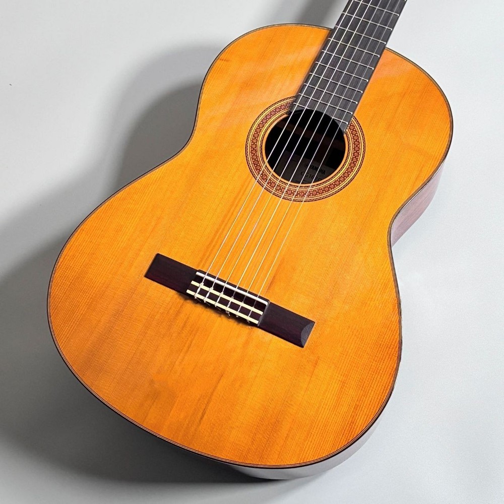 Yamaha CG162C Classical Guitar 650mm with Soft Case, Solid Sitka Spruce Top