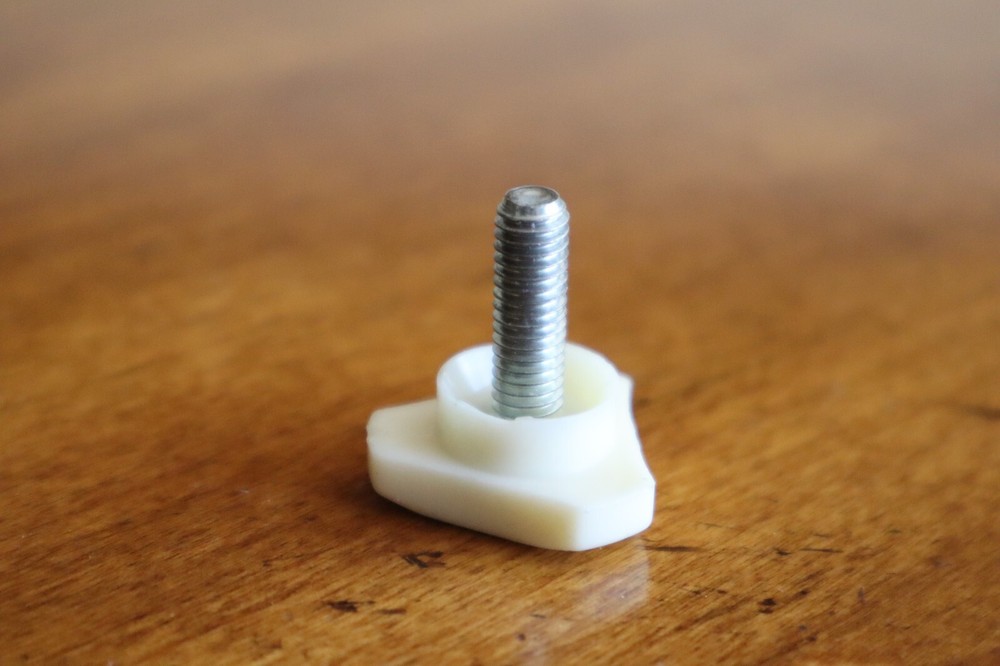 Knitking DL 1000 Linking Machine Replacement Part: Lock Knob