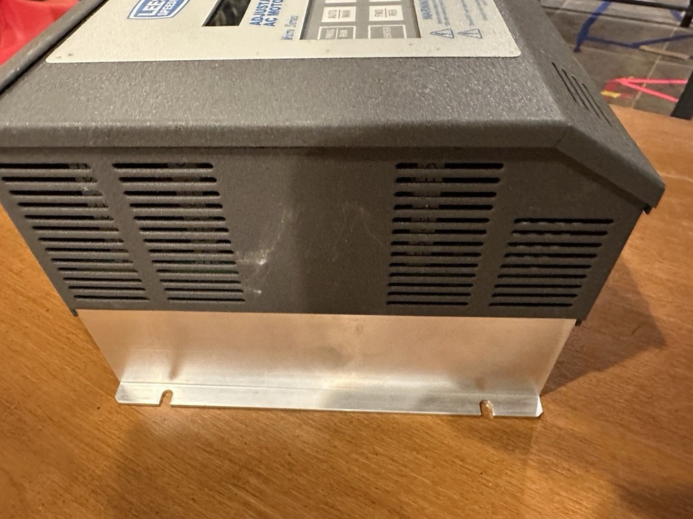 Leeson Speedmaster 174934.00 Adjustable Speed AC Motor control