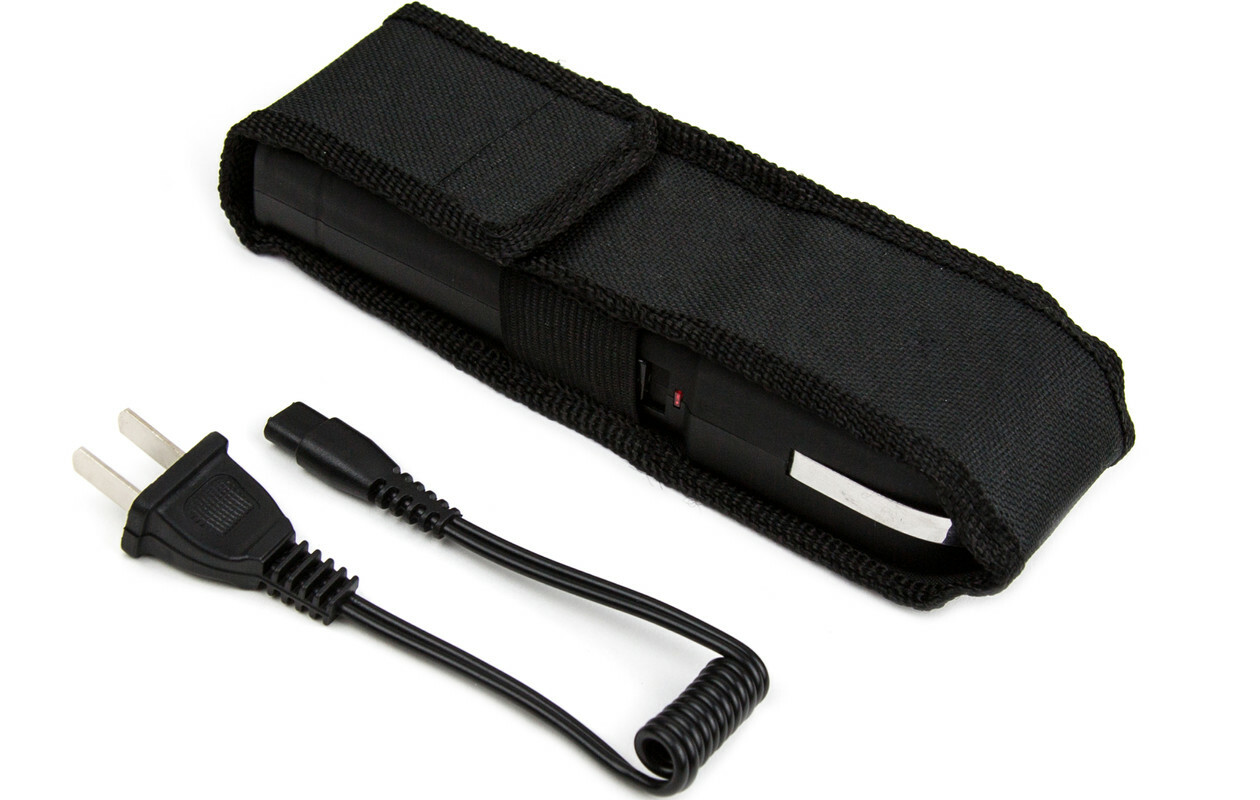 POLICE Stun Gun 928 700 BV Heavy Duty Rechargeable LED Flashlight Black