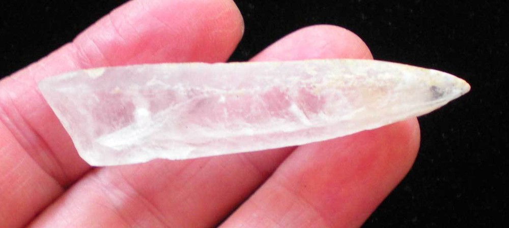Dragon Tooth Calcite Crystal r751l