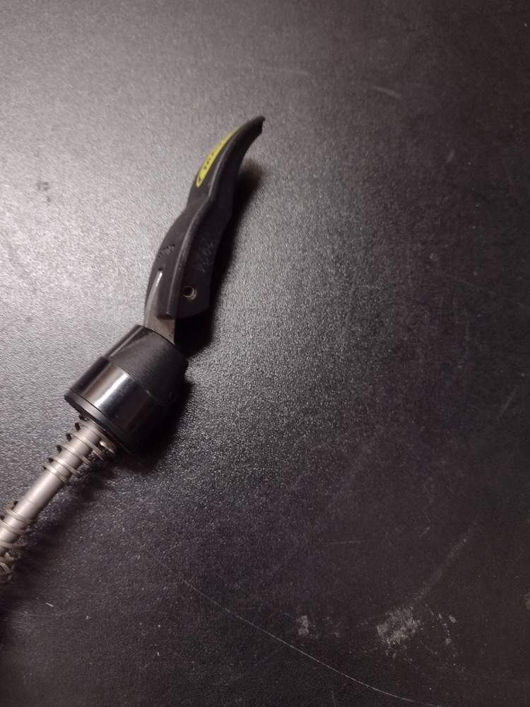 Mavic Front Skewer With Axle End Caps