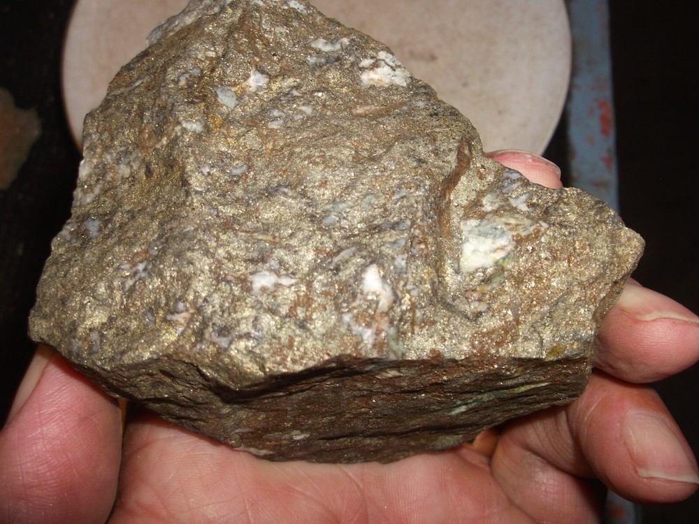 Gold, silver, copper, 406 grams samples ,ore high grade .