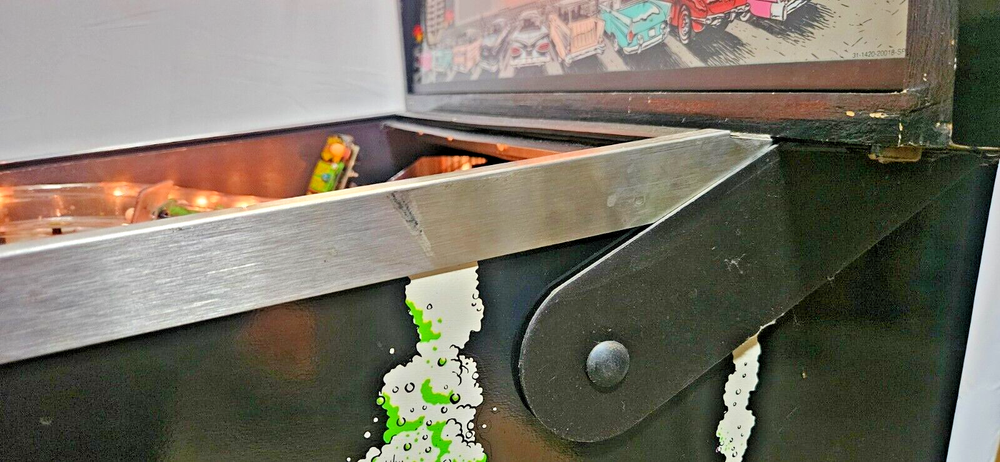 Creature From the Black Lagoon Pinball Machine Bally - 2861