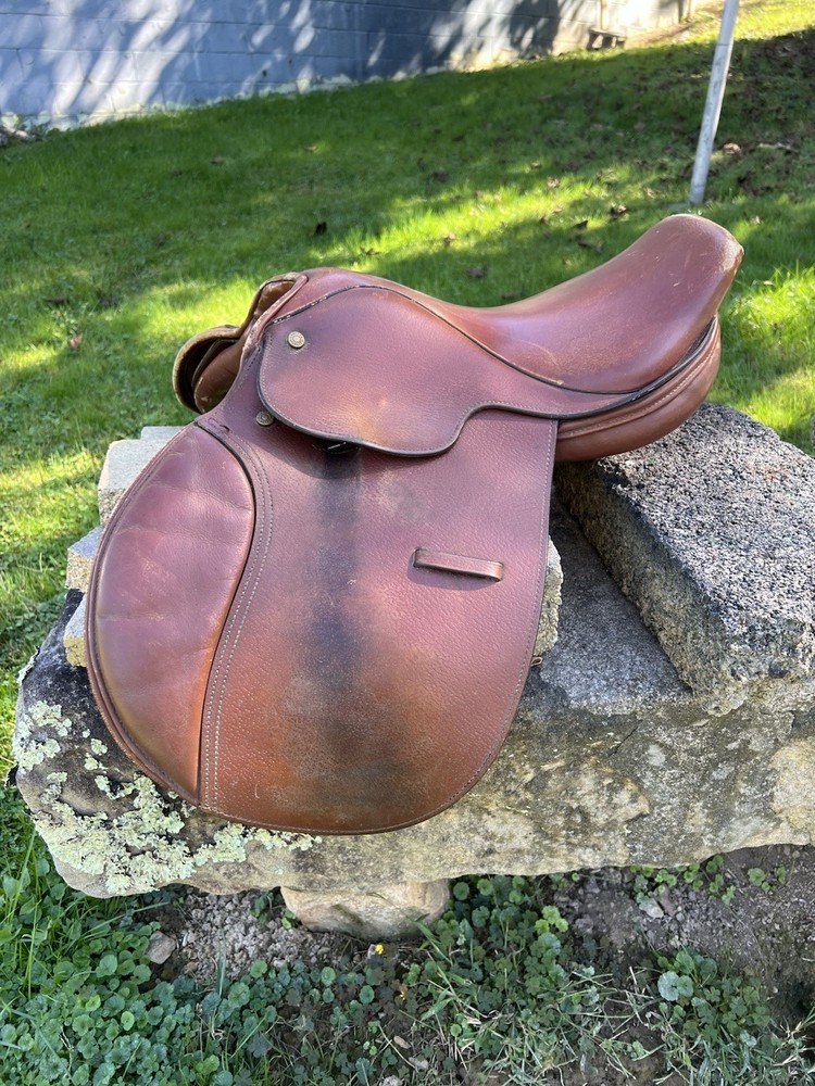 Lancer English Saddle