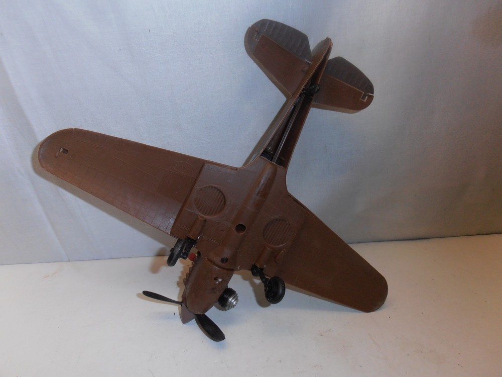 Testor 049 - P-40
