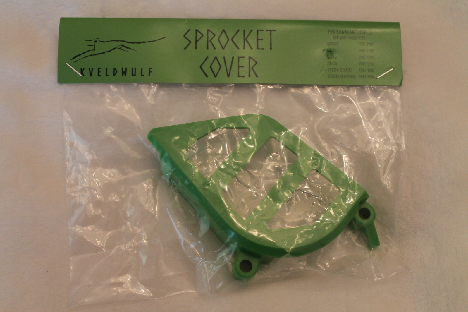 Kawasaki 1984 1987 KXT250 Tecate 3 Front Sprocket Cover 14026-1119 Green