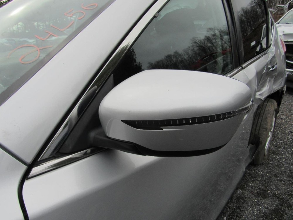 ROGUE 2020 Glove Box 1019102