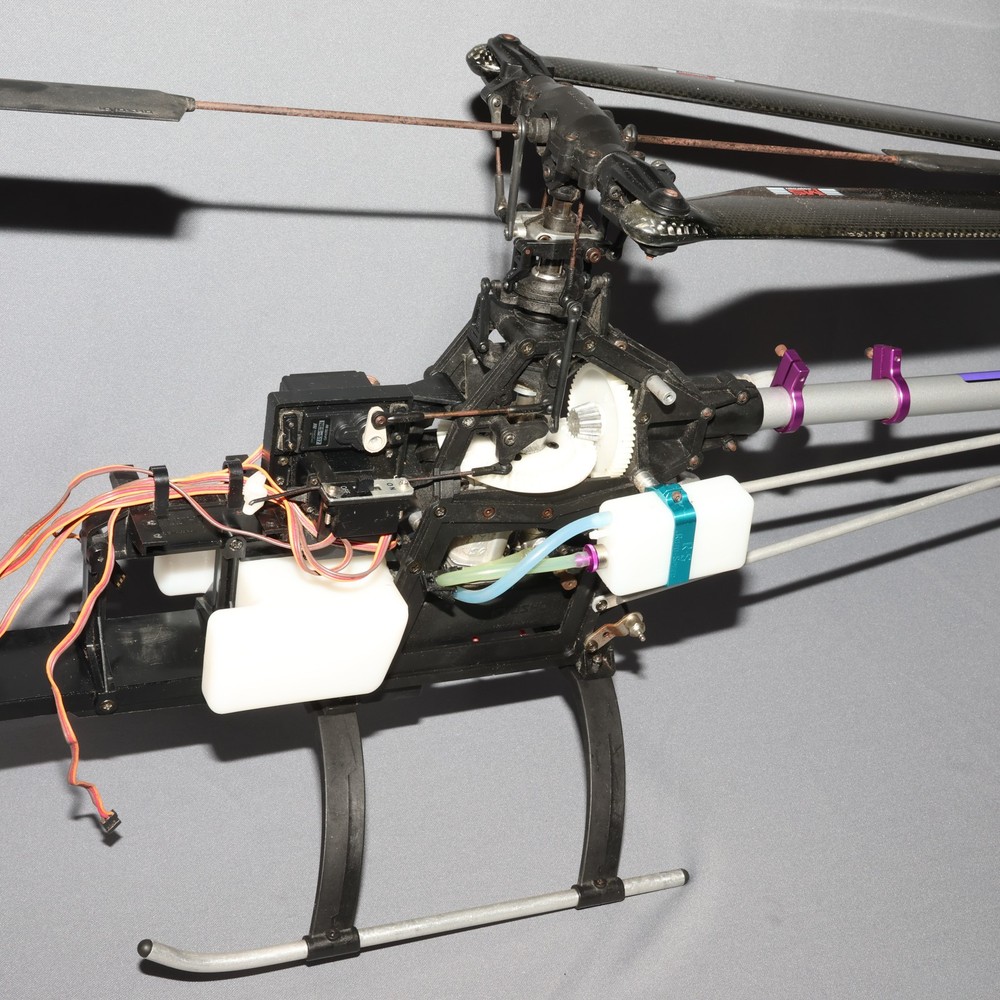 Kyosho Concept 30 RC Helicopter