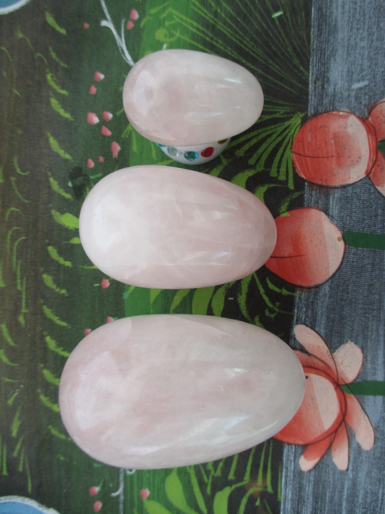 Rosequartz Yoni Egg for Kegel Exercise Decoration Easter Gift