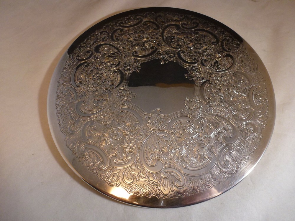 Vintage Silverplate 9" Round Etched Serving Trivet Plate Made In England Signed