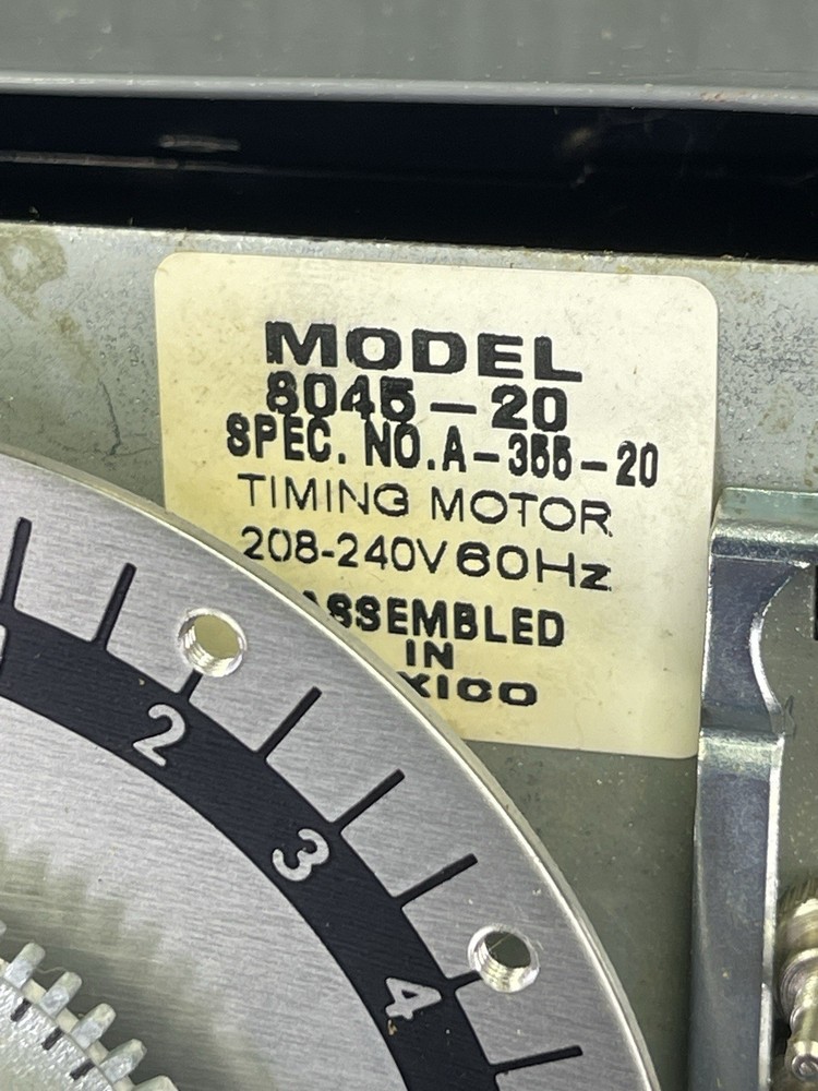 Paragon 8045-20 Defrost Timer, 208/240V, Spdt Switch