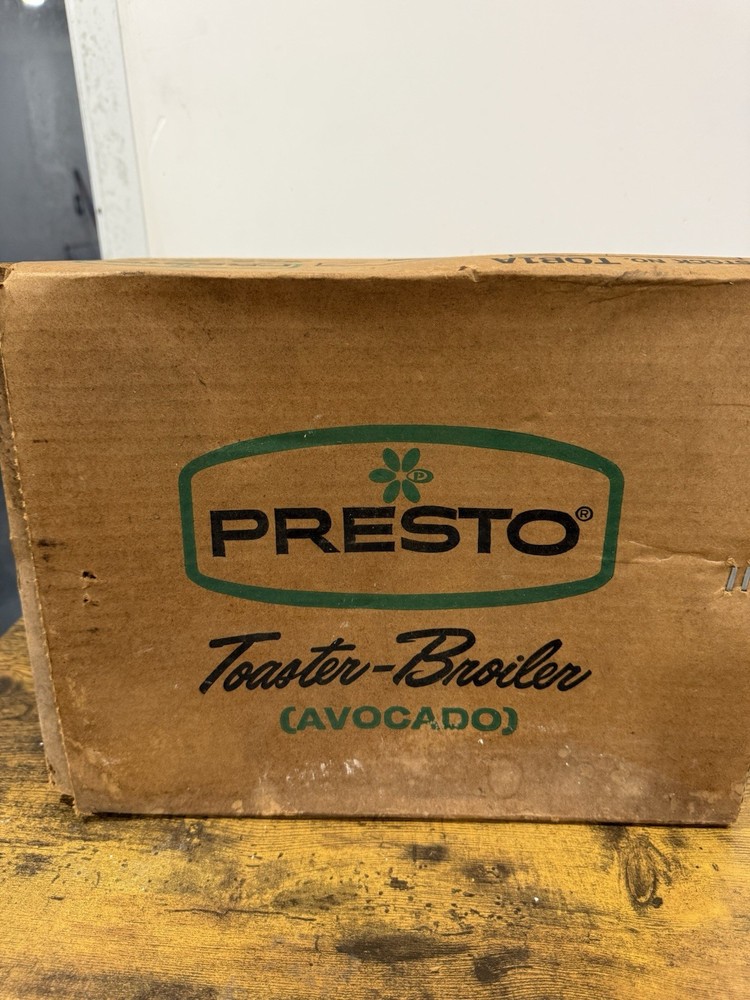 Presto Toaster–Broiler
