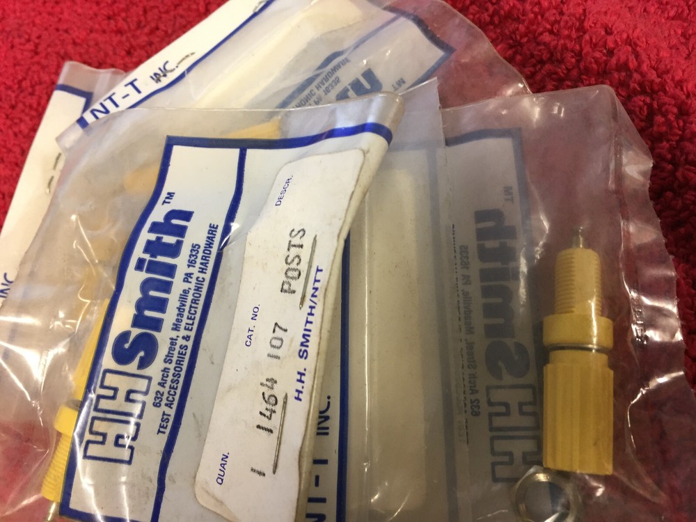 1464-107  H H SMITH  YELLOW  Insulated Panel Mount Binding Post 5 PCS