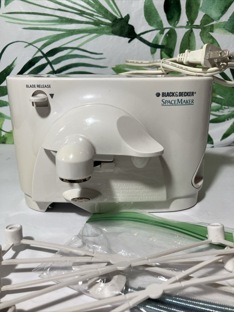 Black & Decker Space Maker Under Counter Can Opener EC85 Type 1 Works Hardware
