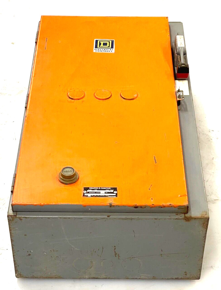 SQUARE D 8738 27A NEMA REVERSING COMBO STARTER