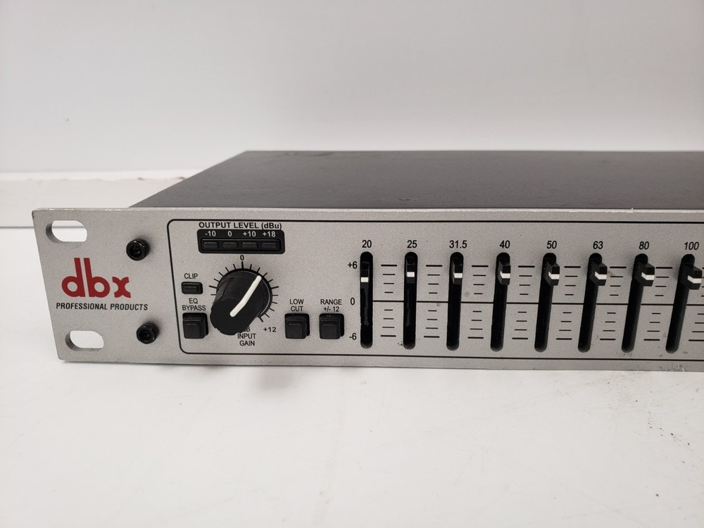 (90372-2) DBX DBX131SV Graphic Equalizer