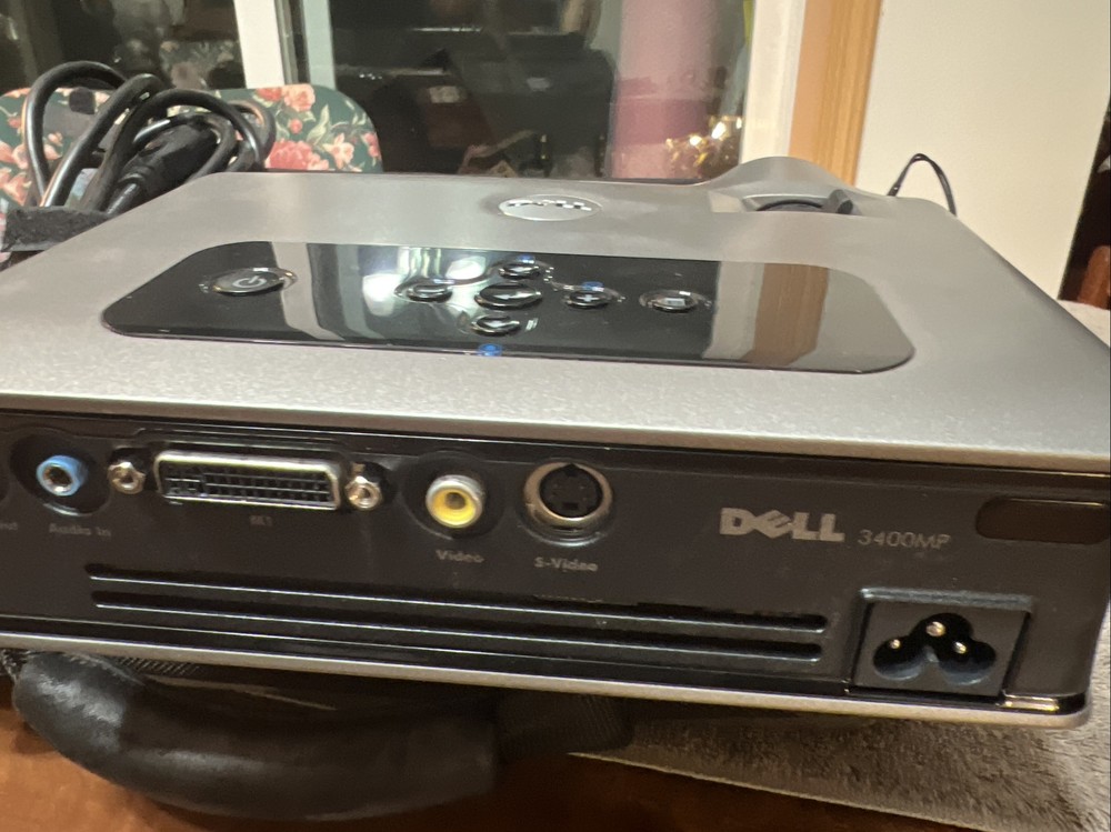 Dell 3400MP DLP Projector With Case & Remote- Tested