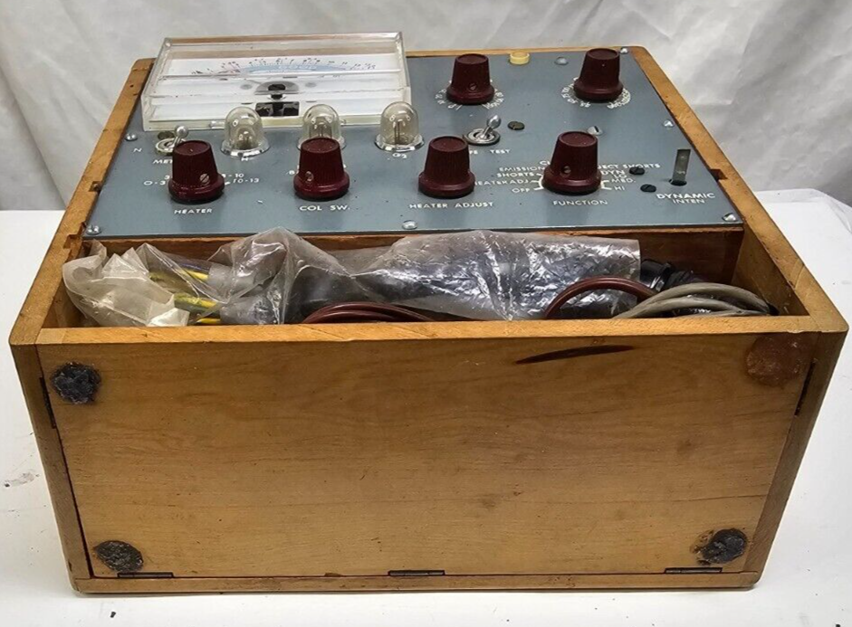 B & K, Cathode Rejuvenator Tester? - Model Un-Known, Fires Up - Un-Tested - READ