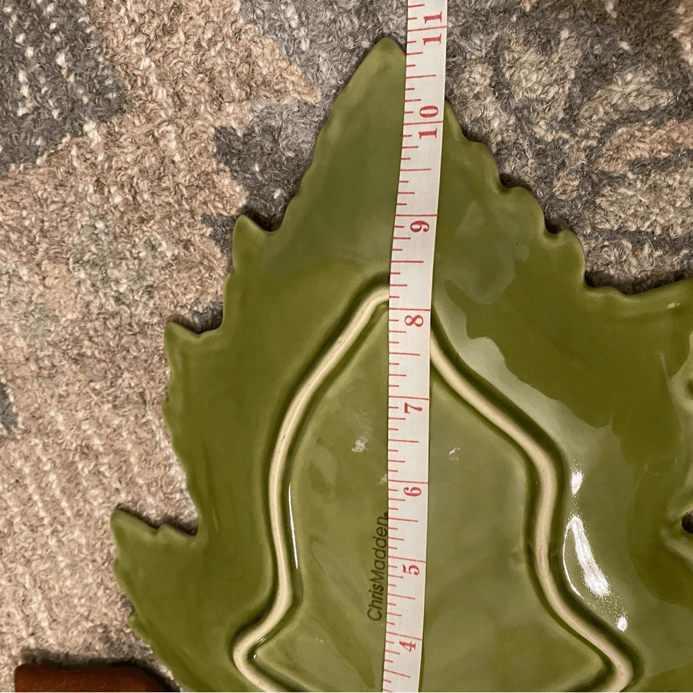 Simple Ceramic Set of Leaf Decor