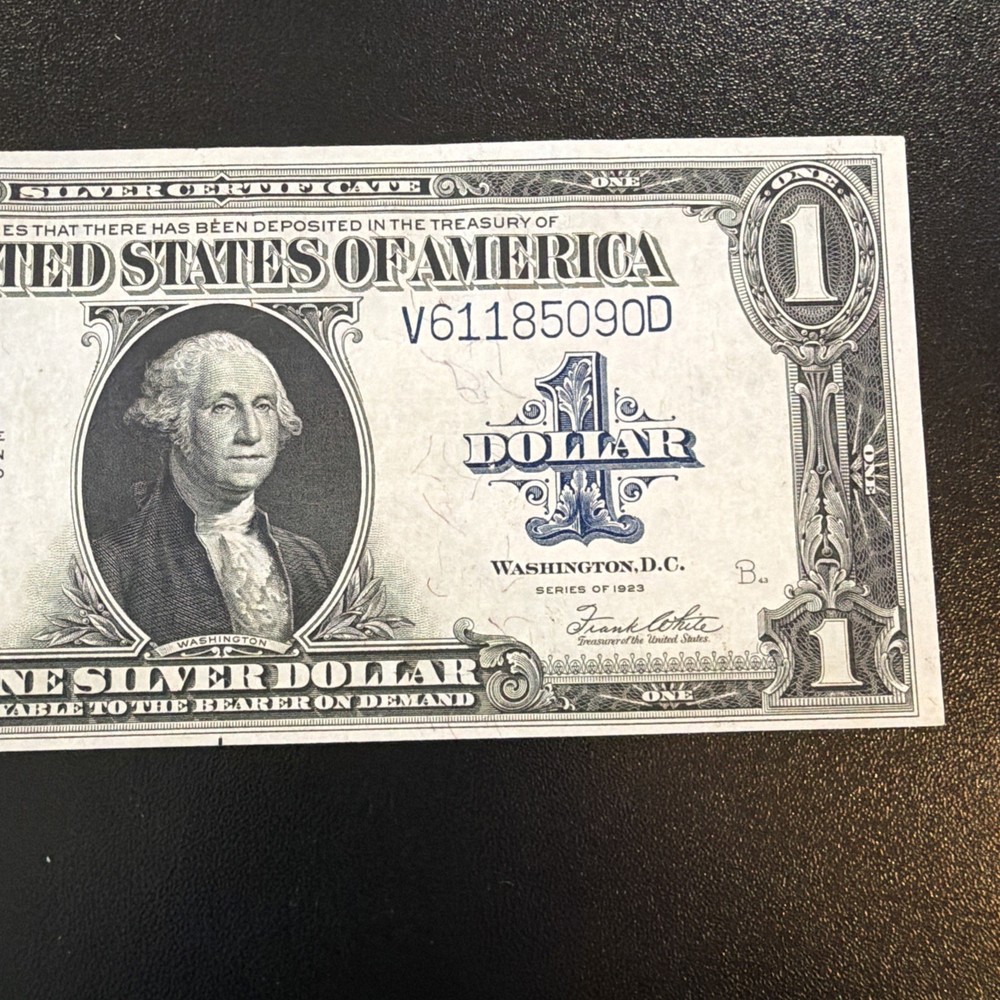 1923 Silver Certificate $1 Dollar Large Size Currency Note V61185090D