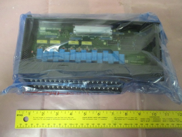Mitsubishi AY10-UL PLC, Output Module, MELSEC, Programmable Controller, 413170