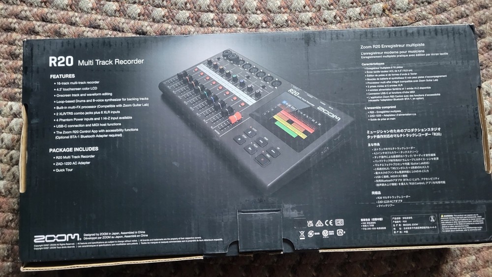 ZOOM R20 Portable Multitrack Recorder Controller & Interface used twice.