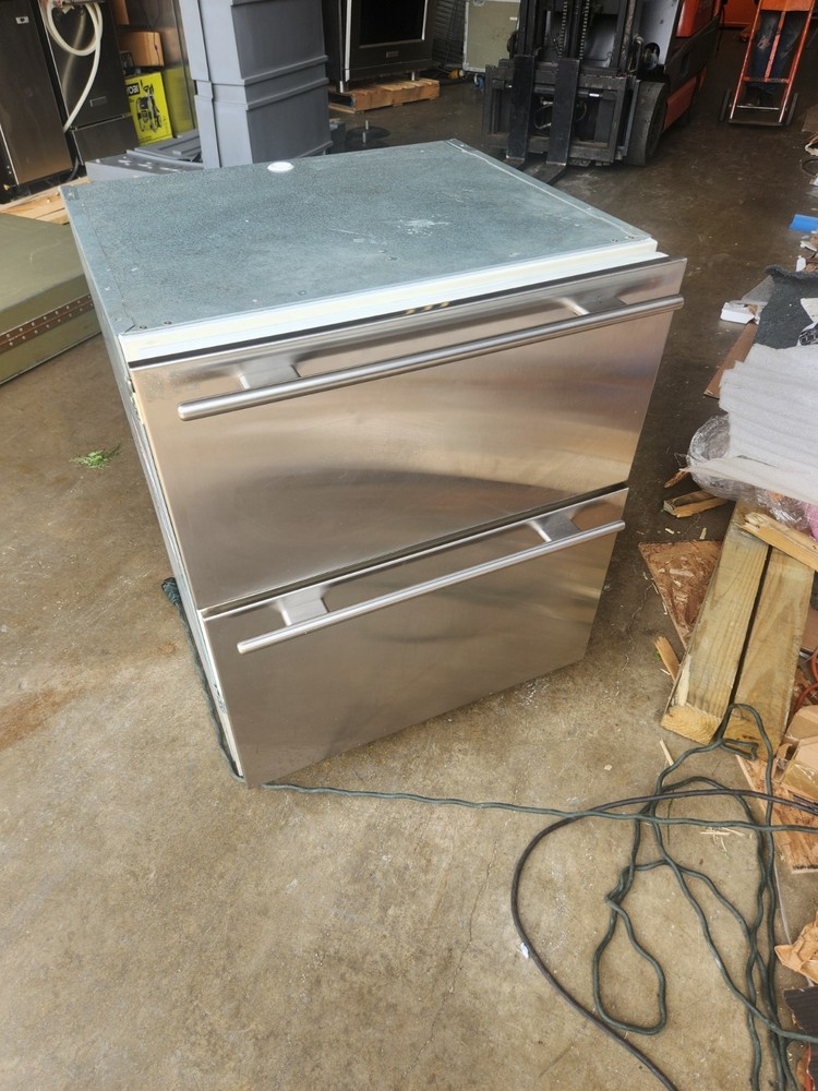 SUB-ZERO 27" 700BR-2  Double Drawer UnderCounter Refrigerator