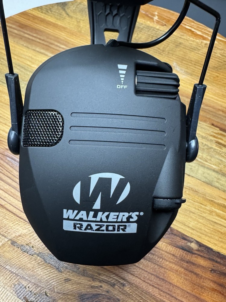Walker' Razor Slim Electronic Muffs GWP-RSEMRH Black