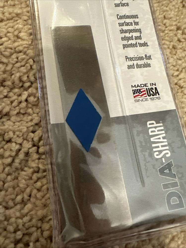 DMT Dia-Sharp Coarse D4C Measures 4" x 7/8". Continuous diamond sharpening stone