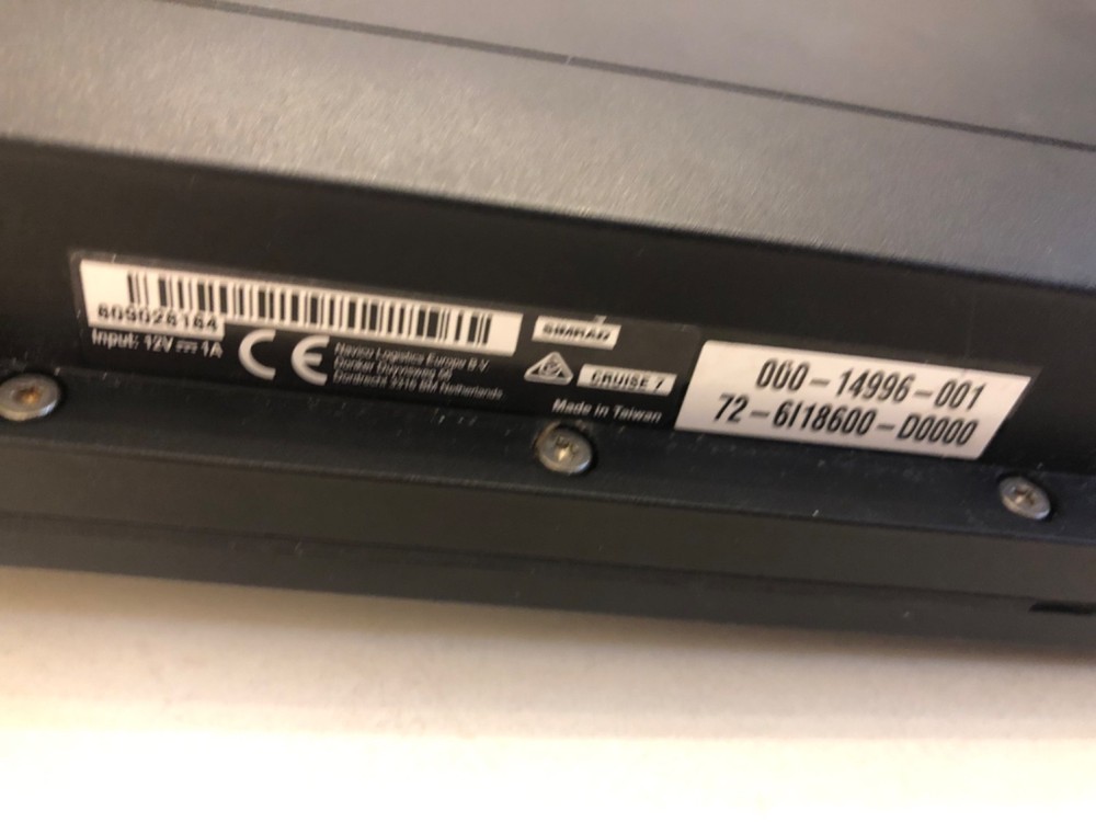 Simrad Cruise 7 GPS Chartplotter 7" Head Unit Only