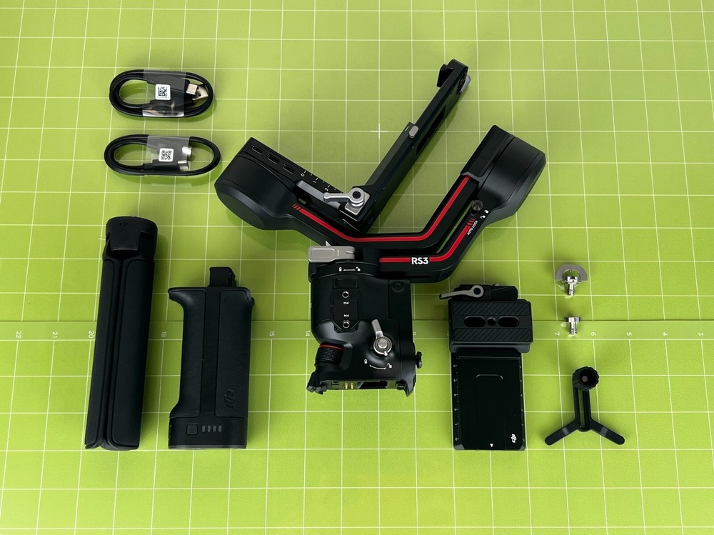 DJI RS 3 3-Axis Gimbal Stabilizer - Unactivated