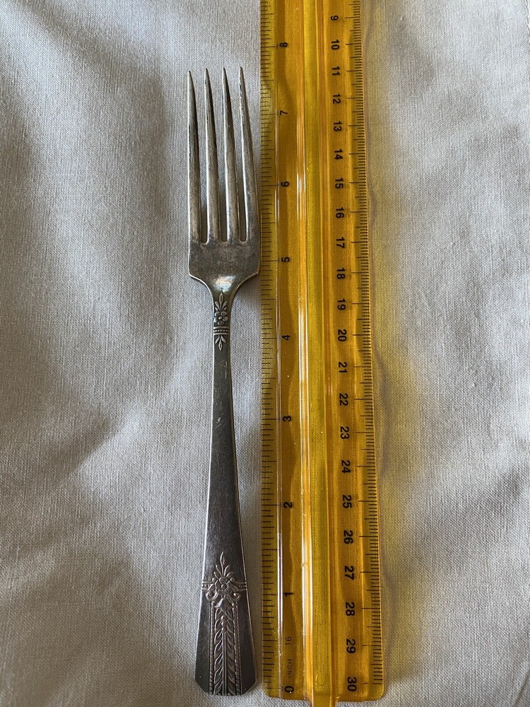 Vintage Vernon Silver Plate 1939 Romford Flatware DINNER FORK 7 1/2” Replacement