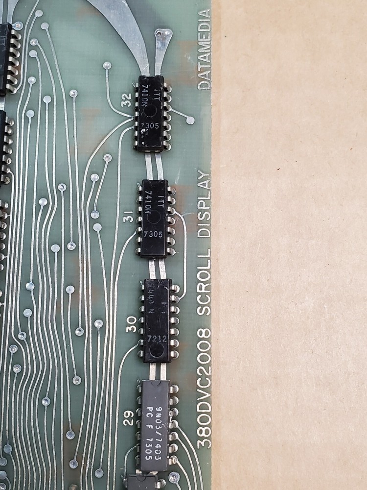 Vintage DATAMEDIA Corp 380DVC2008 Scroll Display Board - Untested