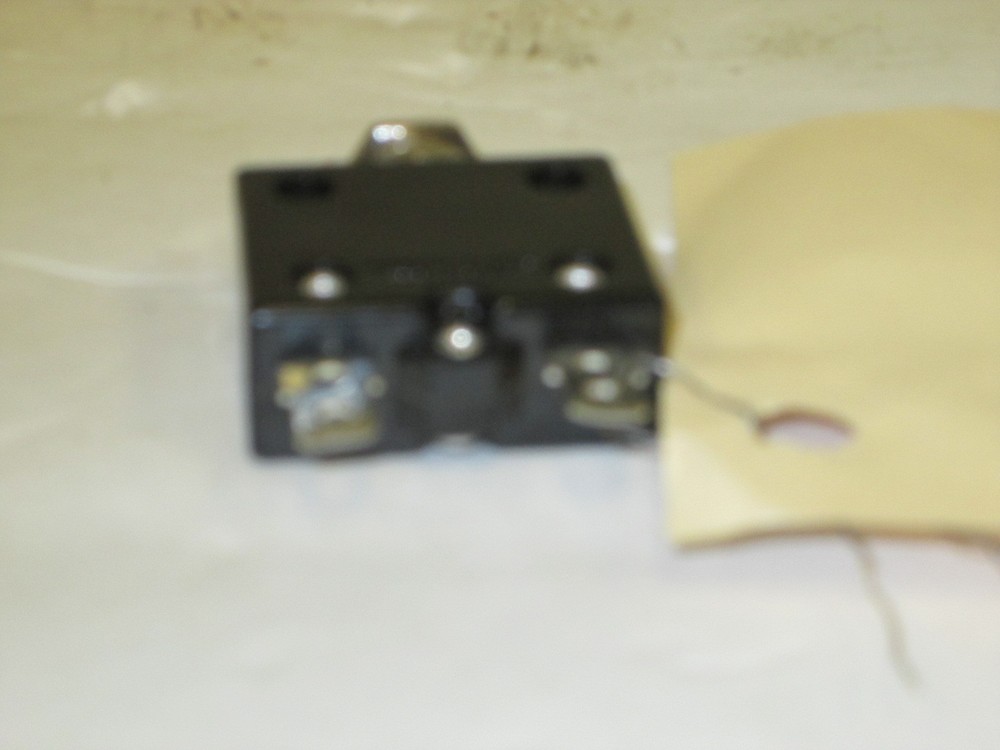 Zing Ear Thermal Overload Circuit Breaker #1013