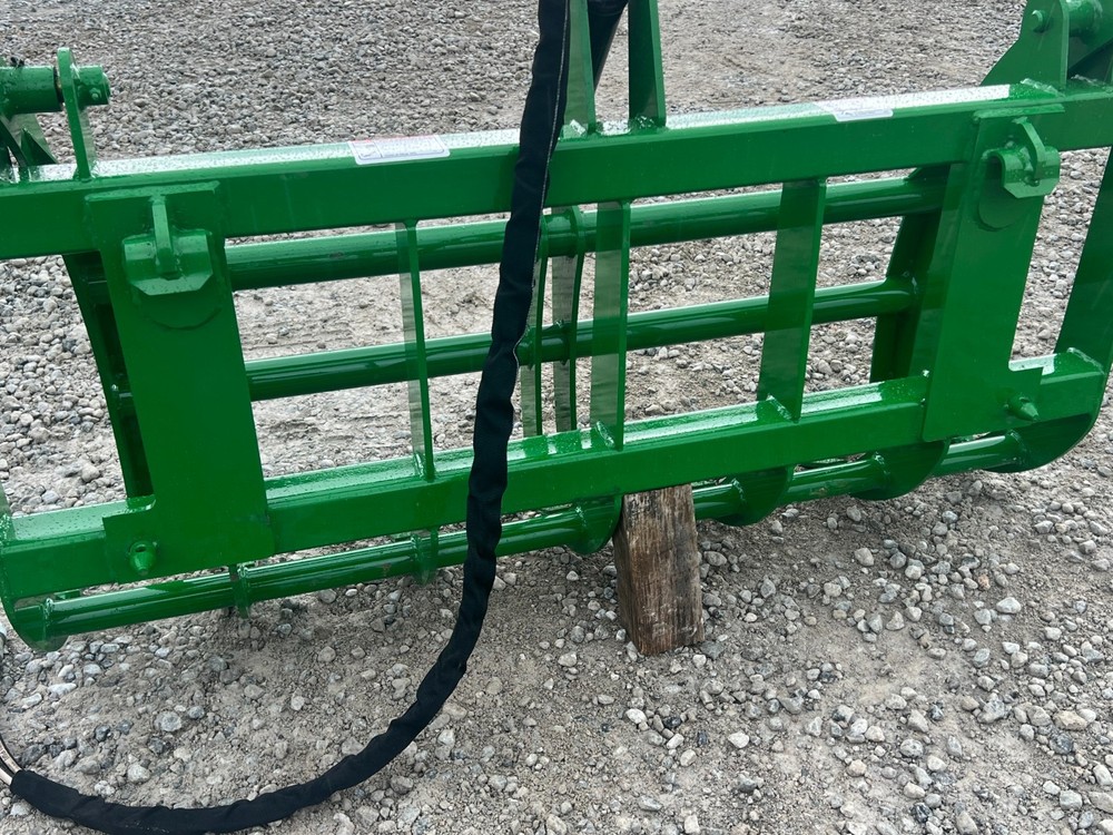 60" Root Rake Clam Grapple Attachment Fits John Deere Compact Tractor Loader