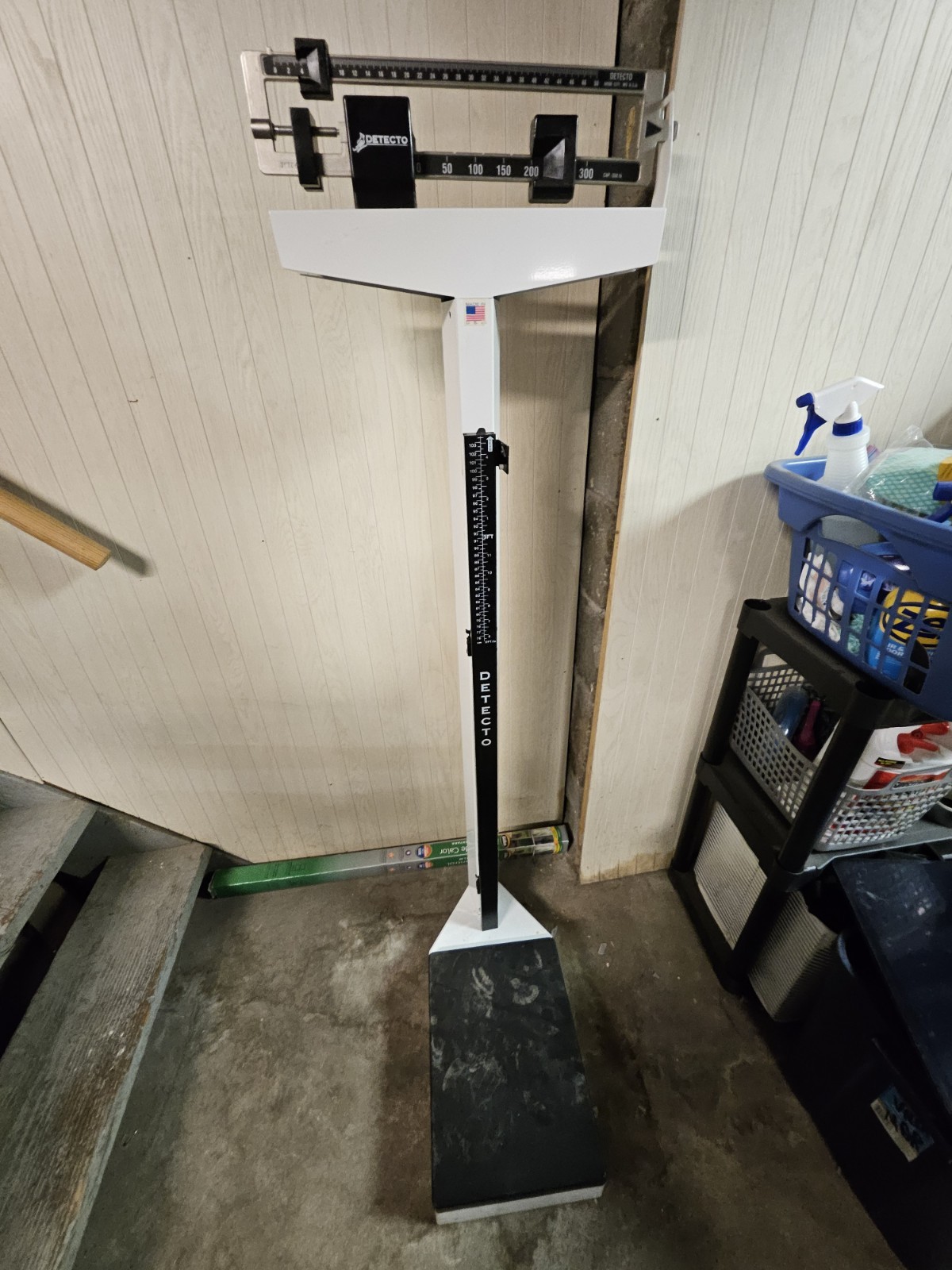 Detecto 350 Physician Weigh Beam Scale with Height Rod- Vintage Scale