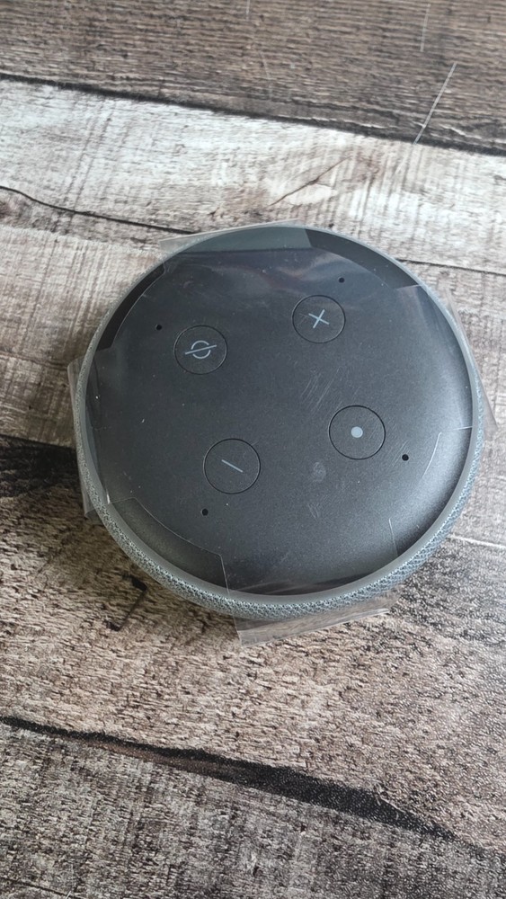 Amazon Echo Dot (3rd Generation) Smart Speaker with Alexa D9N29T