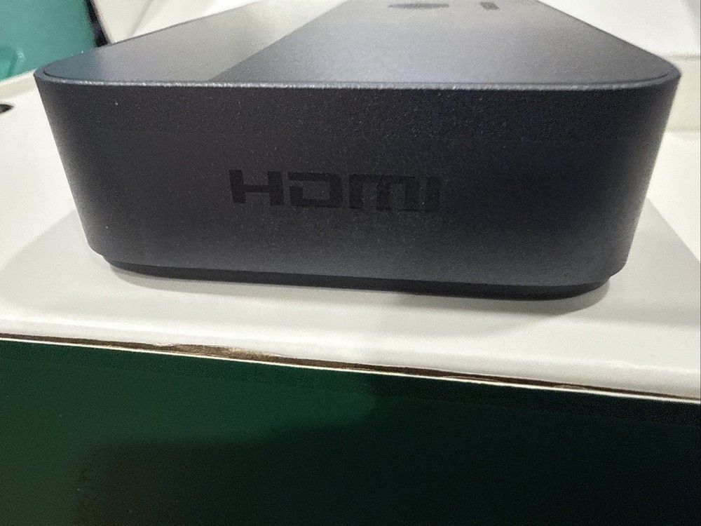 UGREEN HDIM KVM SWITCH 2-1 OUT Open Bx Amazon Return