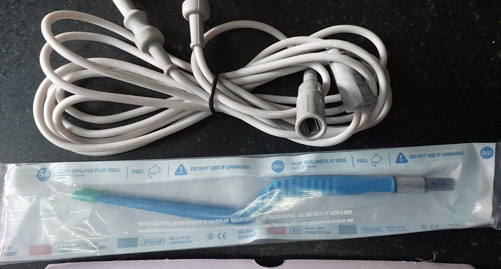 Bipolar Forceps Curved with Bipolar Cable Reusable Shape Bayonet Fine Tip